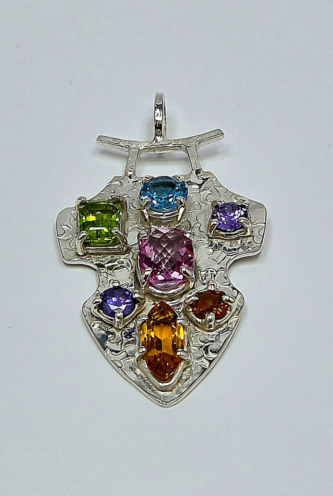 Textured Silver Arrowhead Cluster Pendant