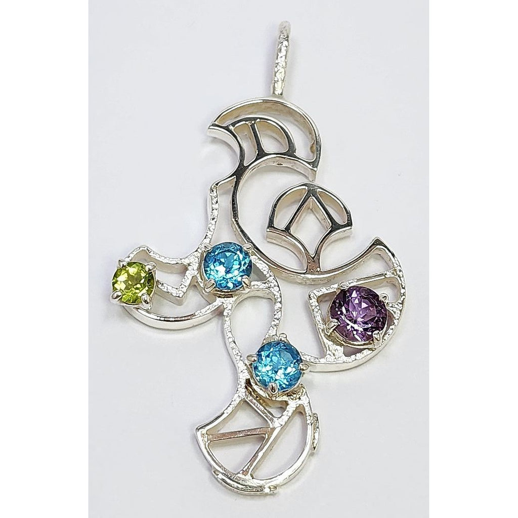 "Silver Statue" Pendant