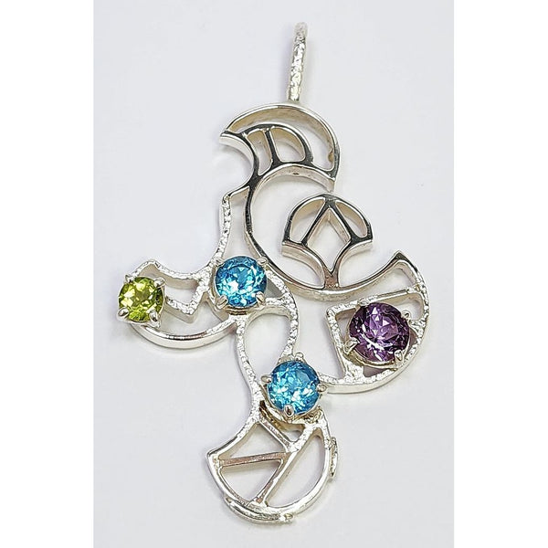 "Silver Statue" Pendant