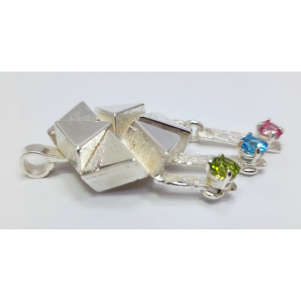 "Triangle Beauty" Pendant