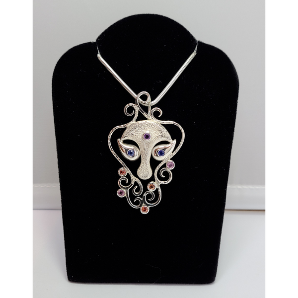 "A Face with no name" Pendant